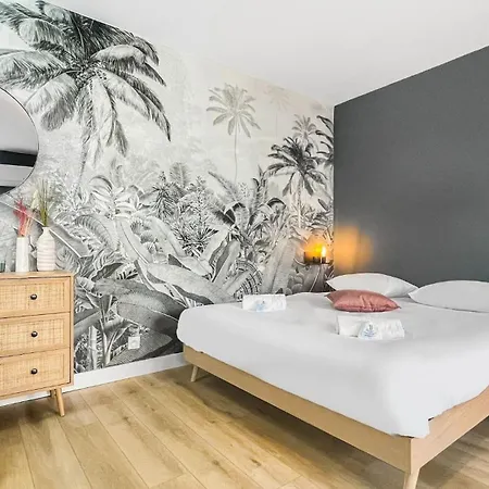 Homey Moorea - Hyper-centre/ Proche Geneve/ Wifi 아파트 *